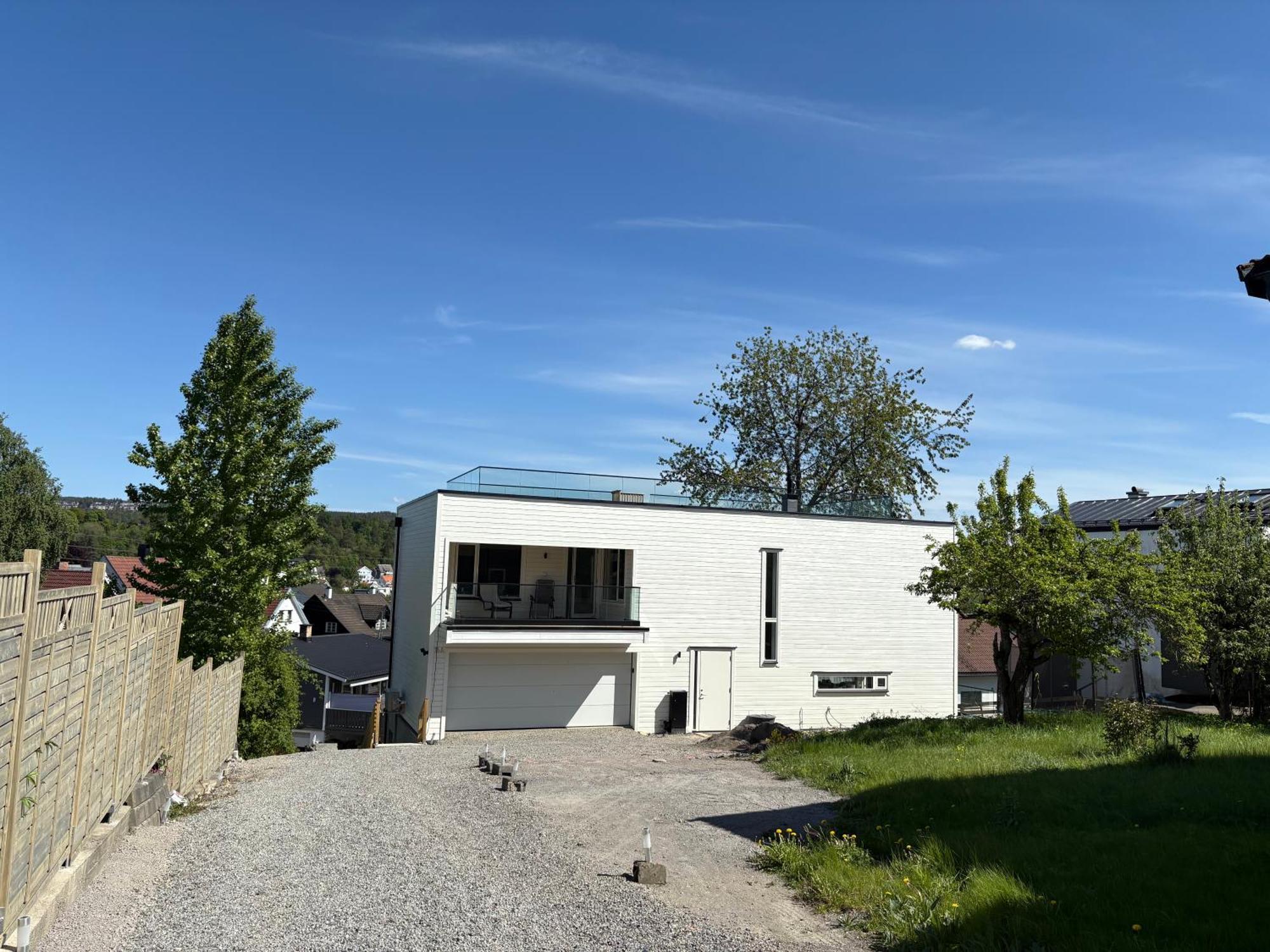 Temis Apartment, Private New 1 Bed Room And 1 Living Room With Sofa Bad And Lagre Kitchen, Share With Nobody Oslo Esterno foto